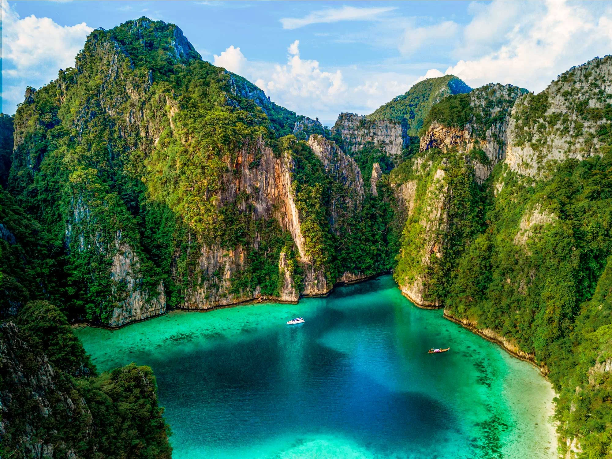 Emerald water of Pileh Lagoon at Phi Phi Islands