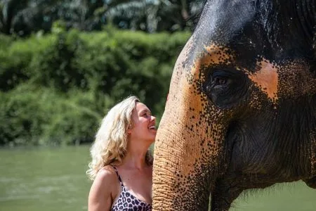 Excursion d’une journée à Khao Sok – du plaisir aquatique pour tous les âges !