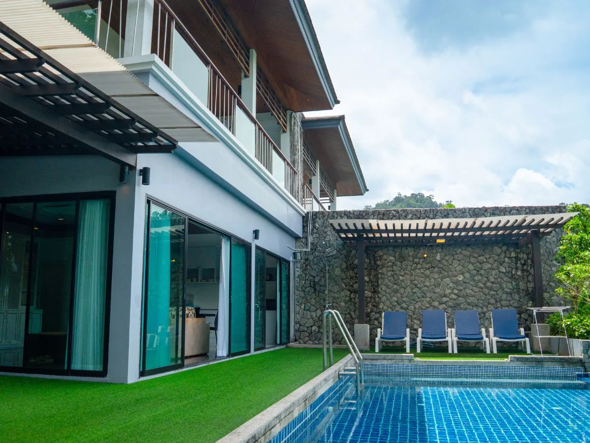 Tropical pool villa for rental in Khao Lak