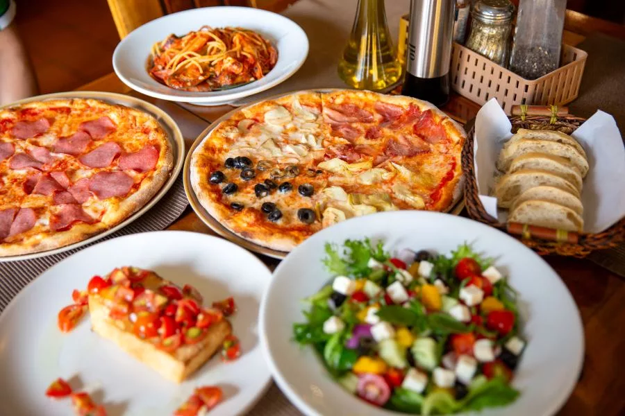 Pizza restaurant in khao lak