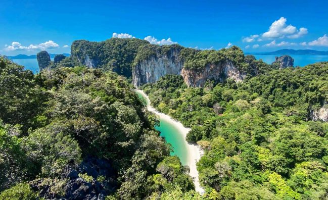 Krabi 4 Island Tour: Koh Hong Island, Poda Island, Lao Lading Island, And Thale Waek Island Krabi Province Is Home To Some Of The Most Stunning Islands To Be Found Anywhere On The Planet, Most Notably, Koh Hong Island.