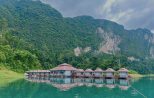 Cheow Lan Lake Floating rafthouse tour