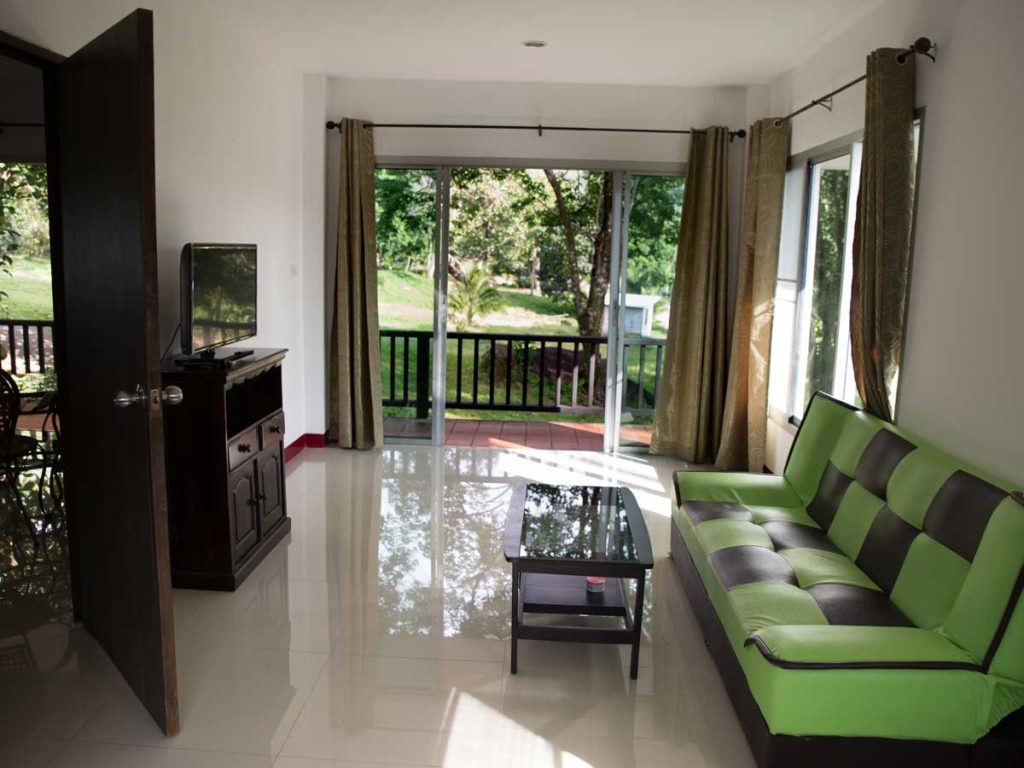 bungalow-living-room