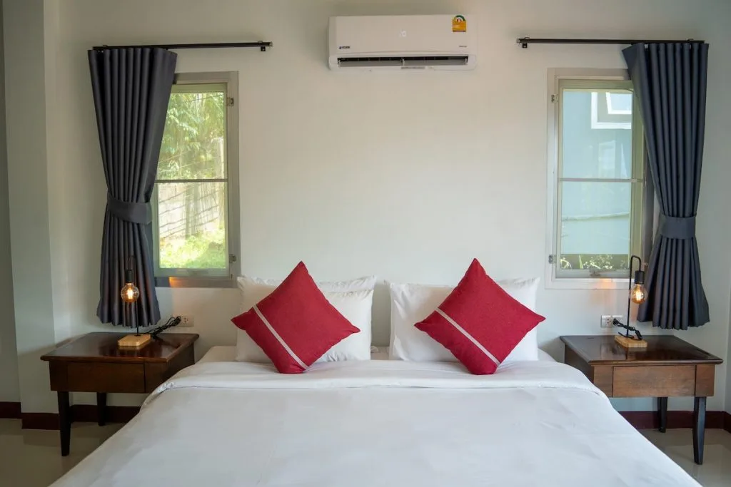 Hornbill Bungalow Room.2 im Khaolak Tropical Breeze, Bungalow mit 1 Schlafzimmer in Khuek Khak, Khao Lak